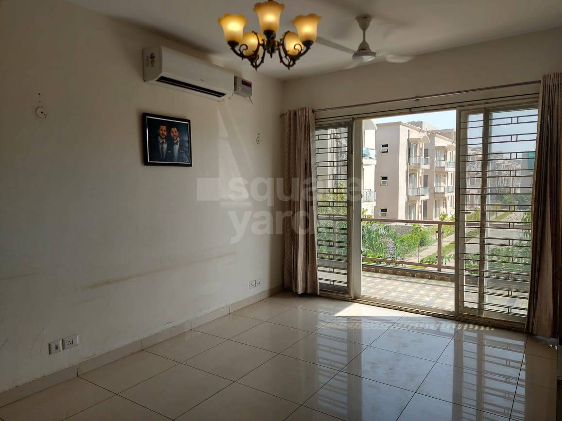 Resale 3 Bedroom 1889 Sq.Ft. Apartment in Adani M2K Oyster Grande