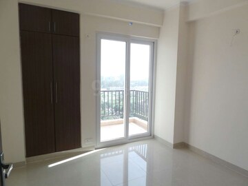 4 BHK Apartment For Sale in Mahagun Mywoods, Sector 16c Greater Noida