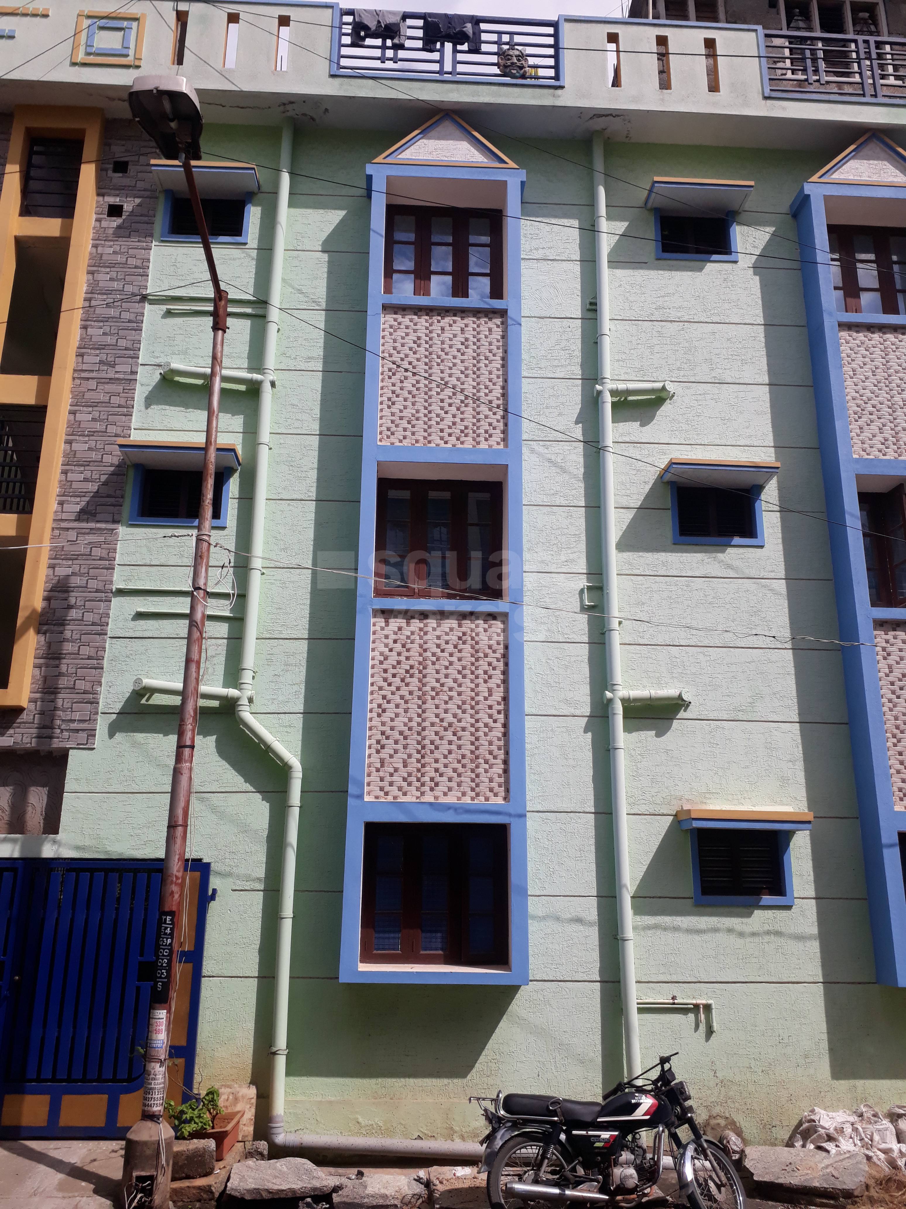 Resale 6 Bedroom 2500 Sq.Ft. Independent House in Nri Layout Bangalore