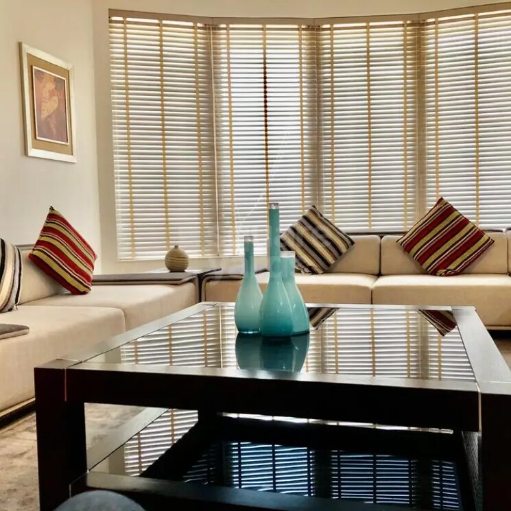 Living Room, emaar-the-palm-drive-the-sky-terraces 3 Bedroom 3175 Sq.Ft. Apartment In Sector 66 Gurgaon 4740006