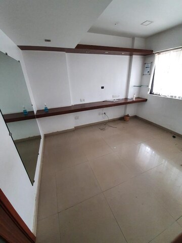  Office Space – Exterior View View at Andheri West - for Rent