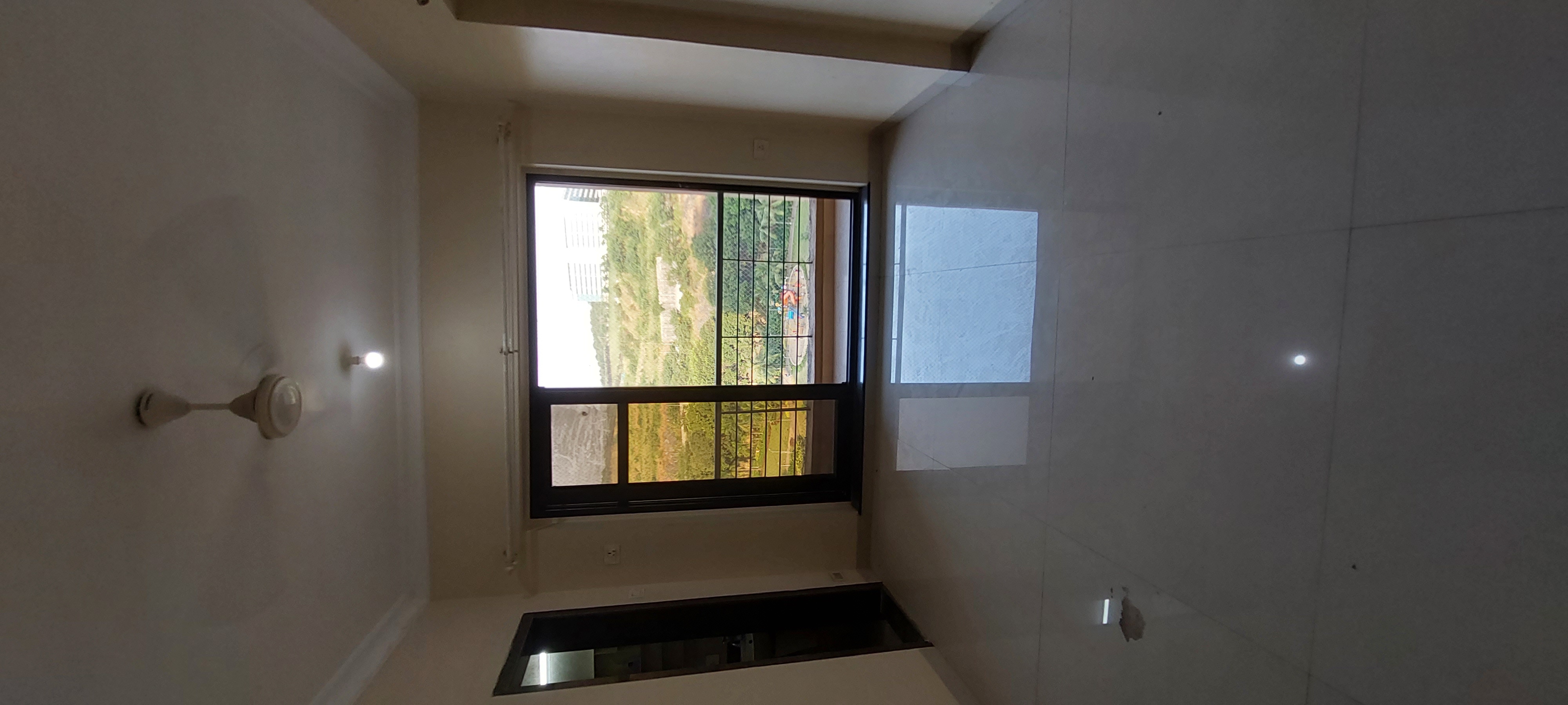 Rental 3 Bedroom 1000 Sq.Ft. Apartment in K Raheja Raheja Residency, Malad East Mumbai 4744533