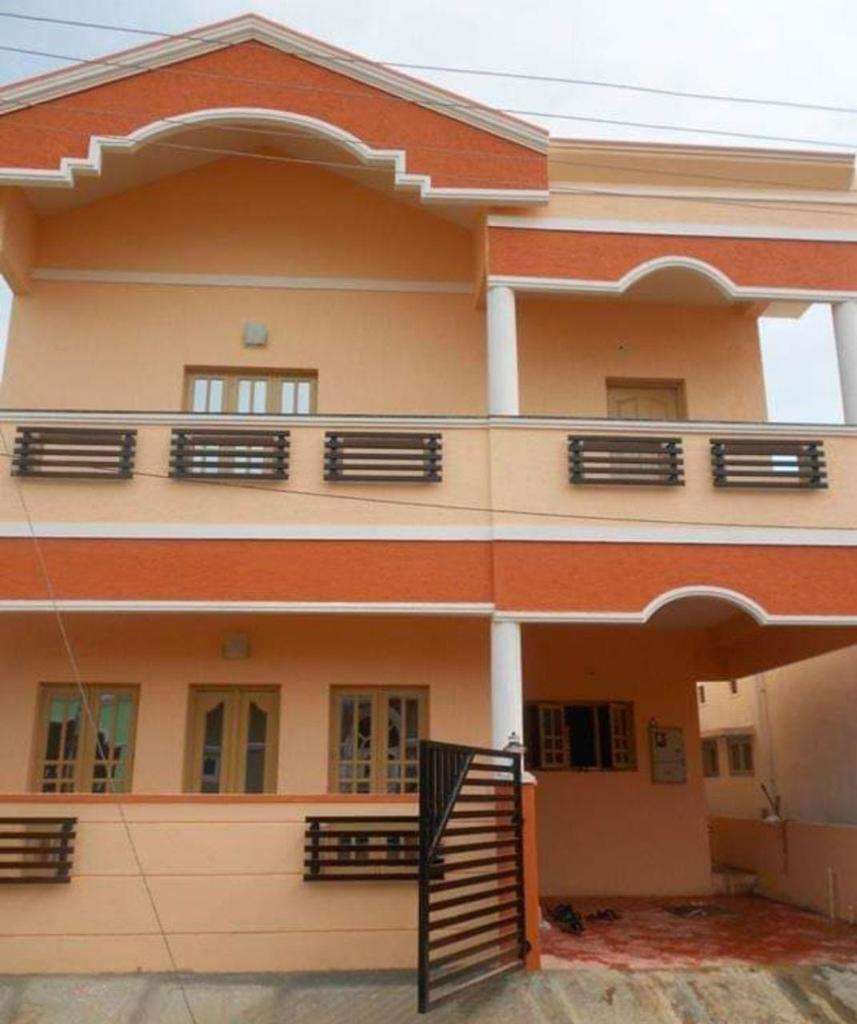 Resale 4 Bedroom 2000 Sq.Ft. Independent House in Ramamurthy Nagar