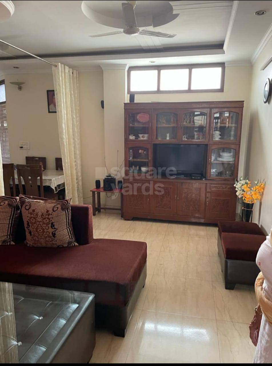 Rental 2 Bedroom 750 Sq.Ft. Apartment in DDA Janta Flat Mayur Vihar