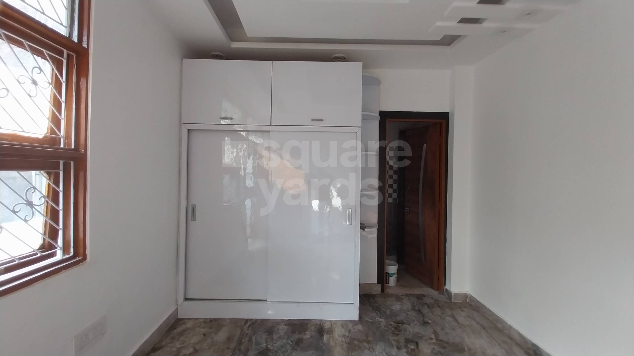 Resale 6+ Bedroom 500 Sq.Mt. Independent House in Shalimar Garden