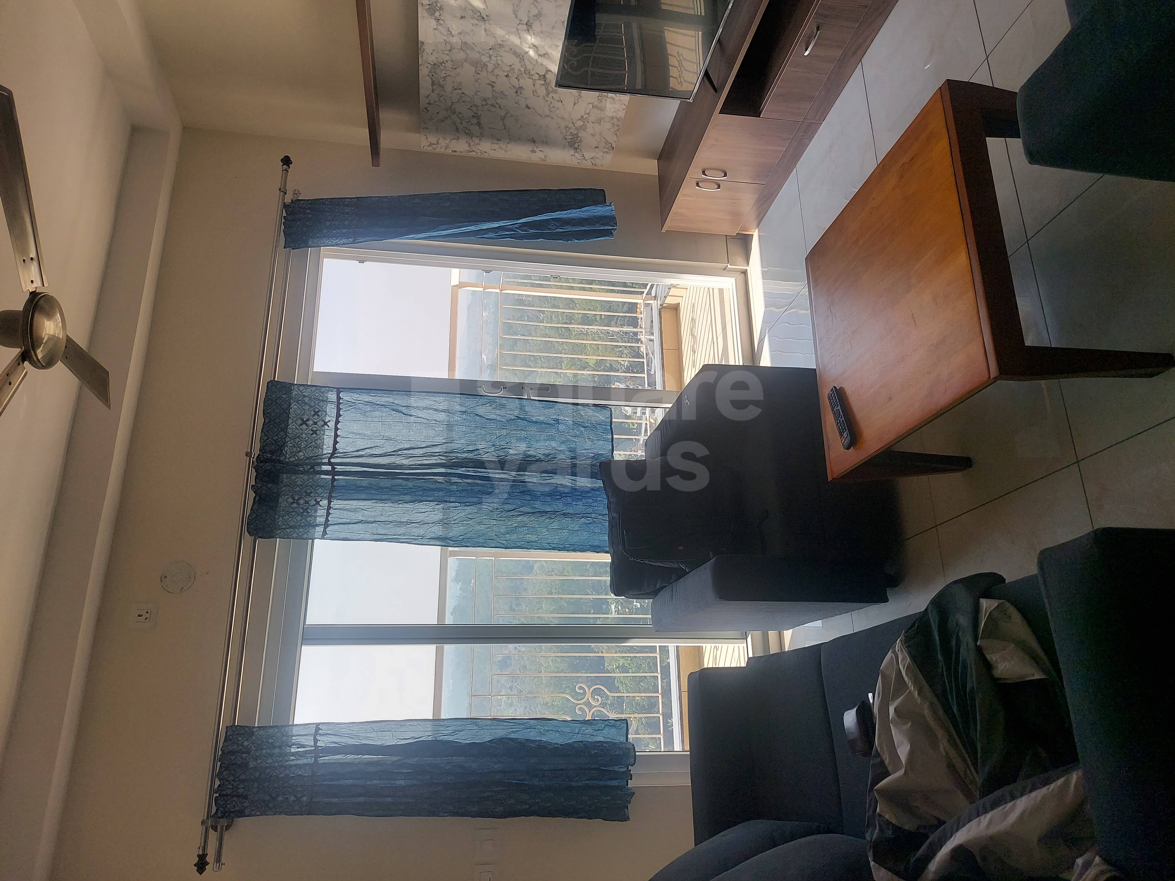 Rental 3 Bedroom 1348 Sq.Ft. Apartment in Prestige Park Square