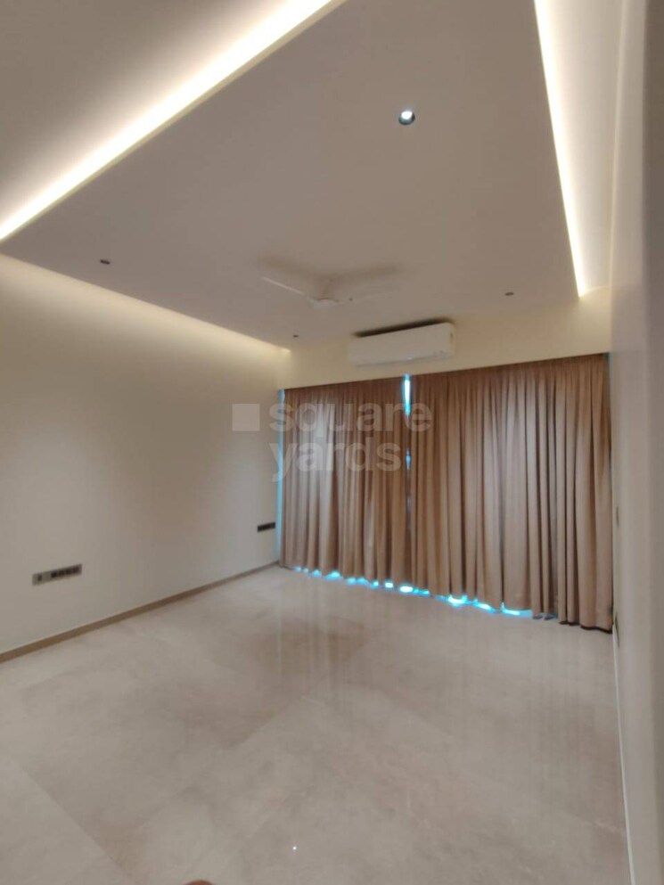 Master Bedroom, windsor-grande-residences 4 Bedroom 3300 Sq.Ft. Apartment In Andheri West Mumbai 4757900