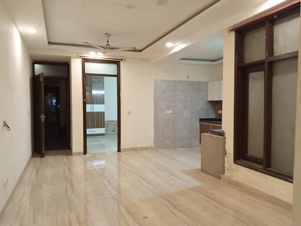 Rental Commercial Office Space 3000 Sq.Ft. in RWA Kalkaji Block PT & DD