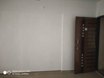 Room in 1 BHK Apartment at Devkrupa Shiv Darshan, Taloja – for Rent