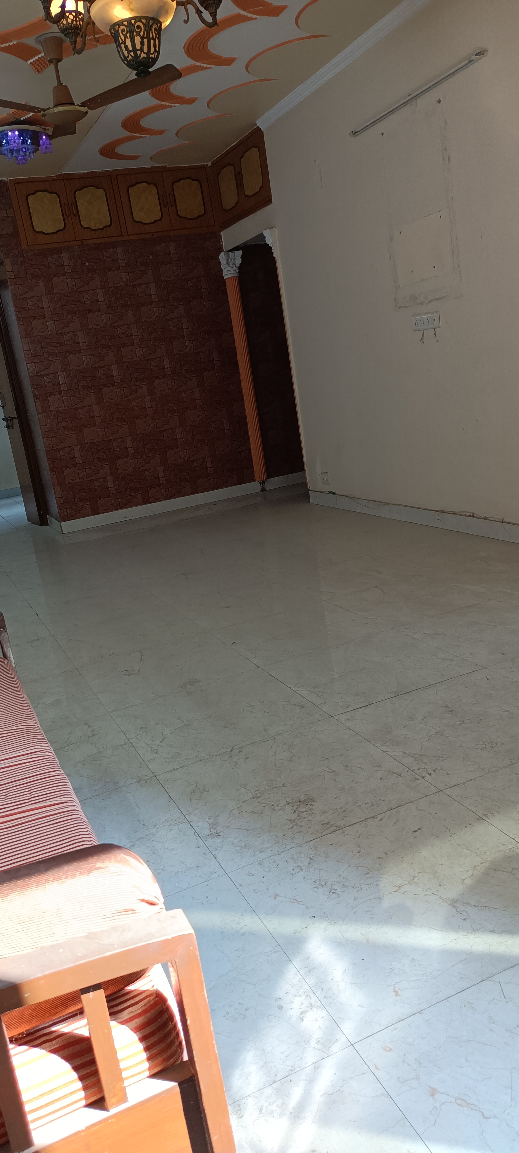 Resale 3 Bedroom 1250 Sq.Ft. Apartment in Trilokiya Apartment, Ip