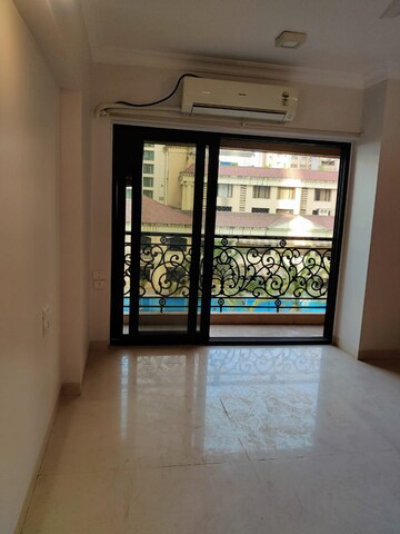 Master Plan in 3.5 BHK Apartment at K Raheja Raheja Classique, Andheri West – for Rent