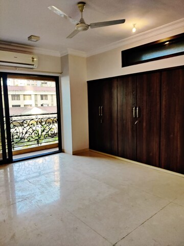 Master Bedroom in 3.5 BHK Apartment at K Raheja Raheja Classique, Andheri West – for Rent