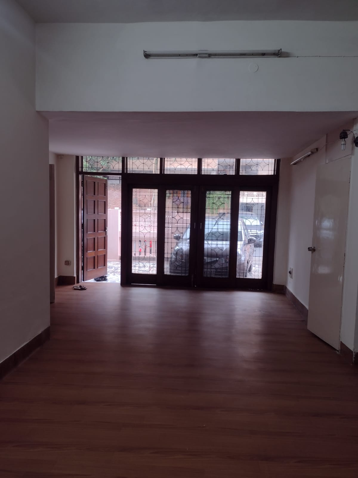 Rental 4 Bedroom 3000 Sq.Ft. Villa in Defence Colony Villas, Defence