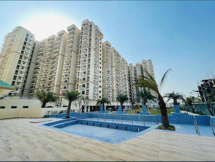 Resale Commercial Shop 382 Sq.Ft. in Raj Nagar Extension Ghaziabad