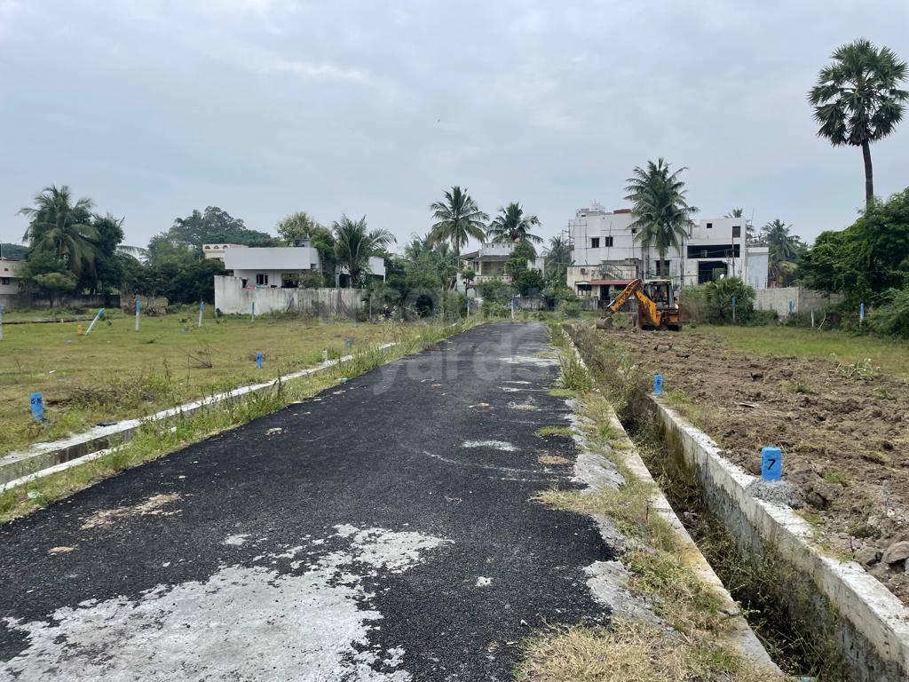 Resale 1000 Sq.Ft. Plot in Mannivakkam Chennai 4788377