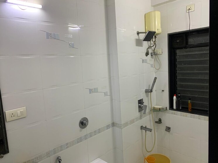 Bathroom, shree-saraswati-co-op-hsg-society-ltd 3 Bedroom 1125 Sq.Ft. Apartment In Chembur Mumbai 4789233