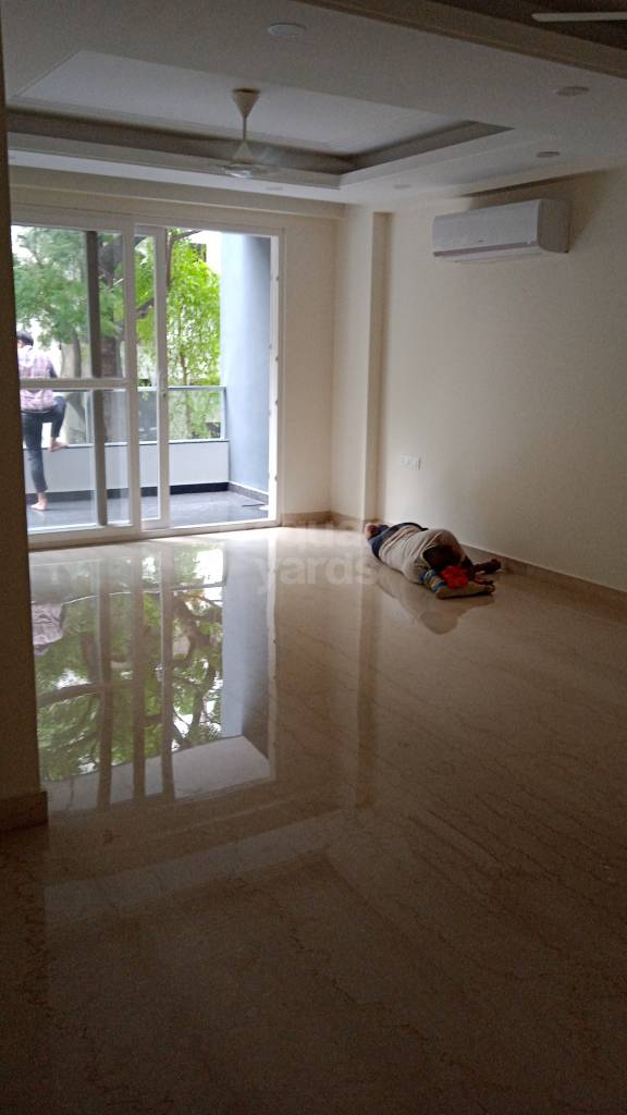 Resale 4 Bedroom 4500 Sq.Ft. Builder Floor in RWA Saket Block J, Saket