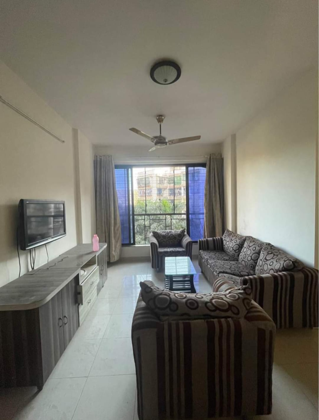 Resale 3 Bedroom 1443 Sq.Ft. Apartment in DLF Ridgewood Estate, Sector