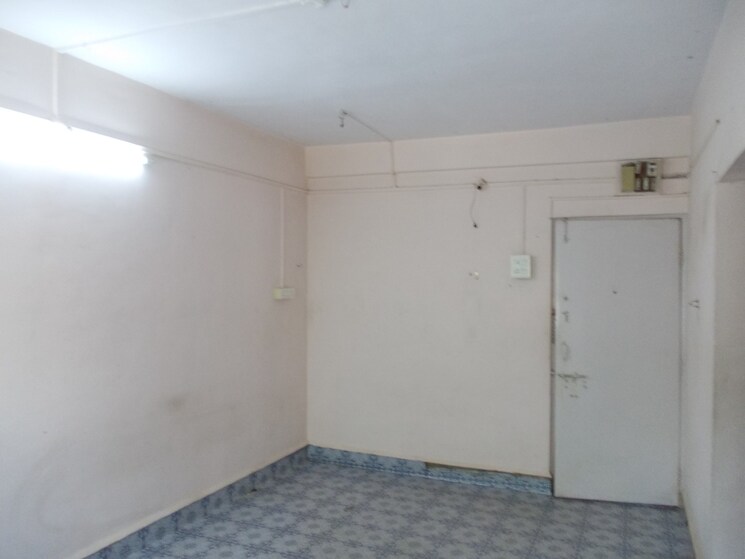 Living Room, kumar-damodar-society 1 Bedroom 550 Sq.Ft. Apartment In Bibwewadi Pune 4811214