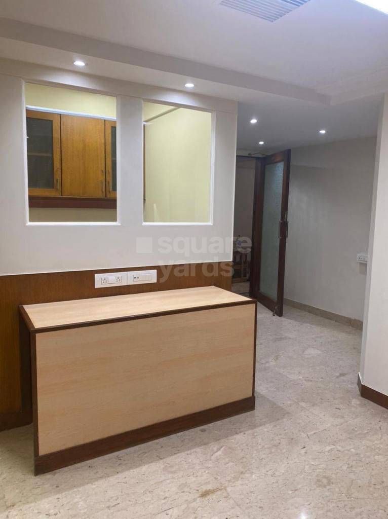 Rental Commercial Office Space 675 Sq.Ft. in Dalamal Tower, Nariman