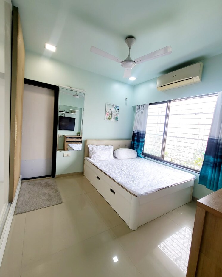 Master Bedroom, shiv-shivam-apartment 3 Bedroom 1300 Sq.Ft. Apartment In Andheri West Mumbai 4823284