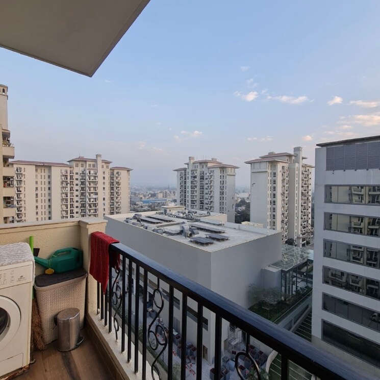 Balcony, emaar-emerald-estate 3 Bedroom 1395 Sq.Ft. Apartment In Sector 65 Gurgaon 4826795