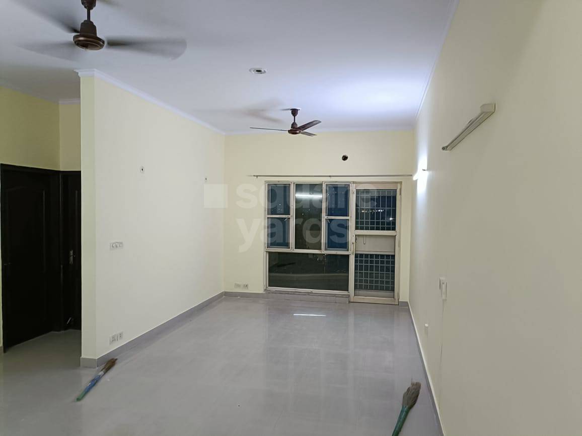 saya zenith 2 bhk rent