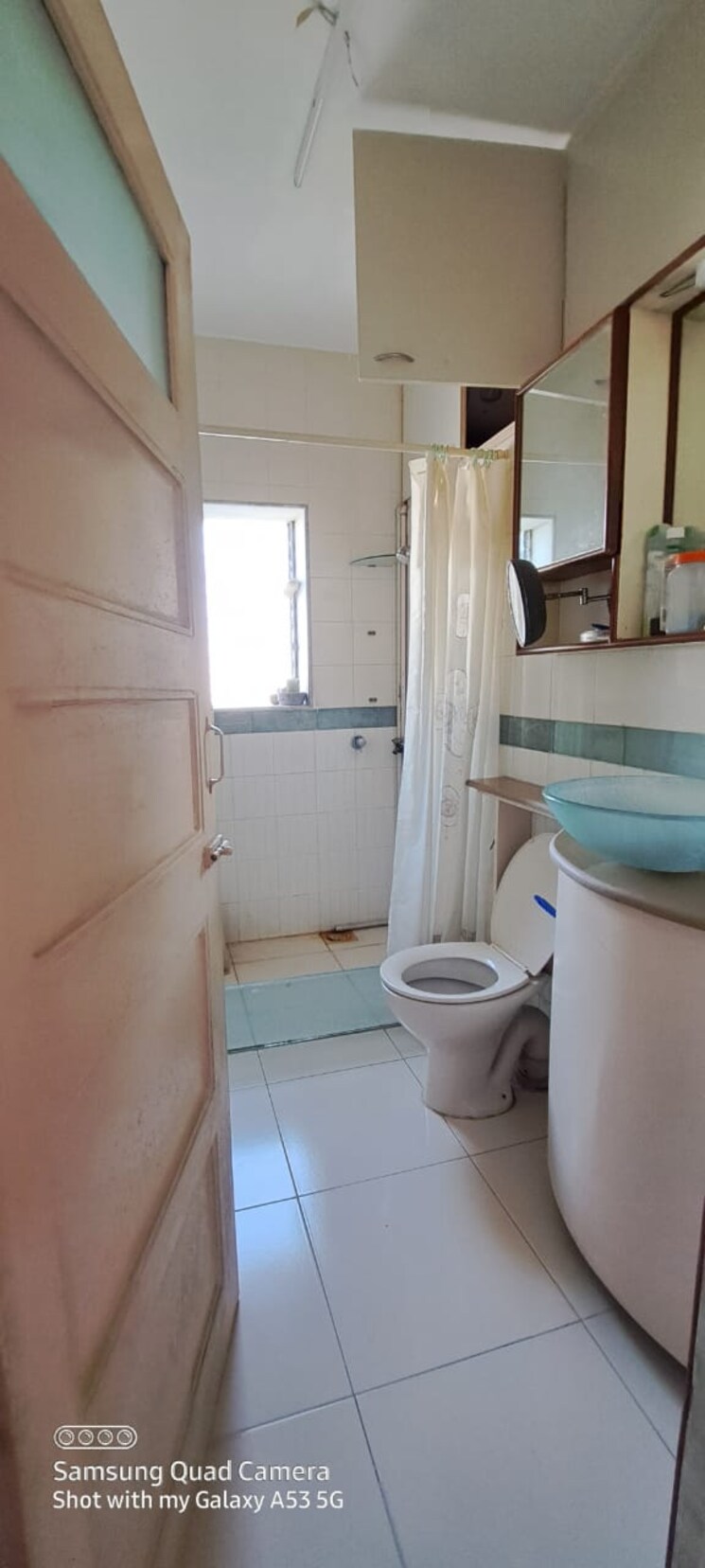 Bathroom, gold-crown 3 Bedroom 1800 Sq.Ft. Apartment In Andheri West Mumbai 4830740