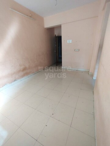 Room in 1 BHK Apartment at Seawoods – for Rent