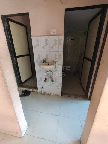 Bathroom in 1 BHK Apartment at Seawoods – for Rent