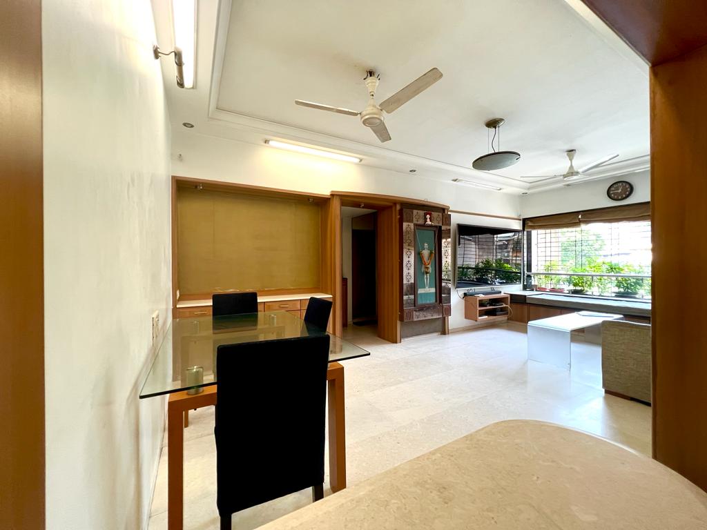 Rental 2 Bedroom 990 Sq.Ft. Apartment in Dun Apartments, Tardeo Mumbai