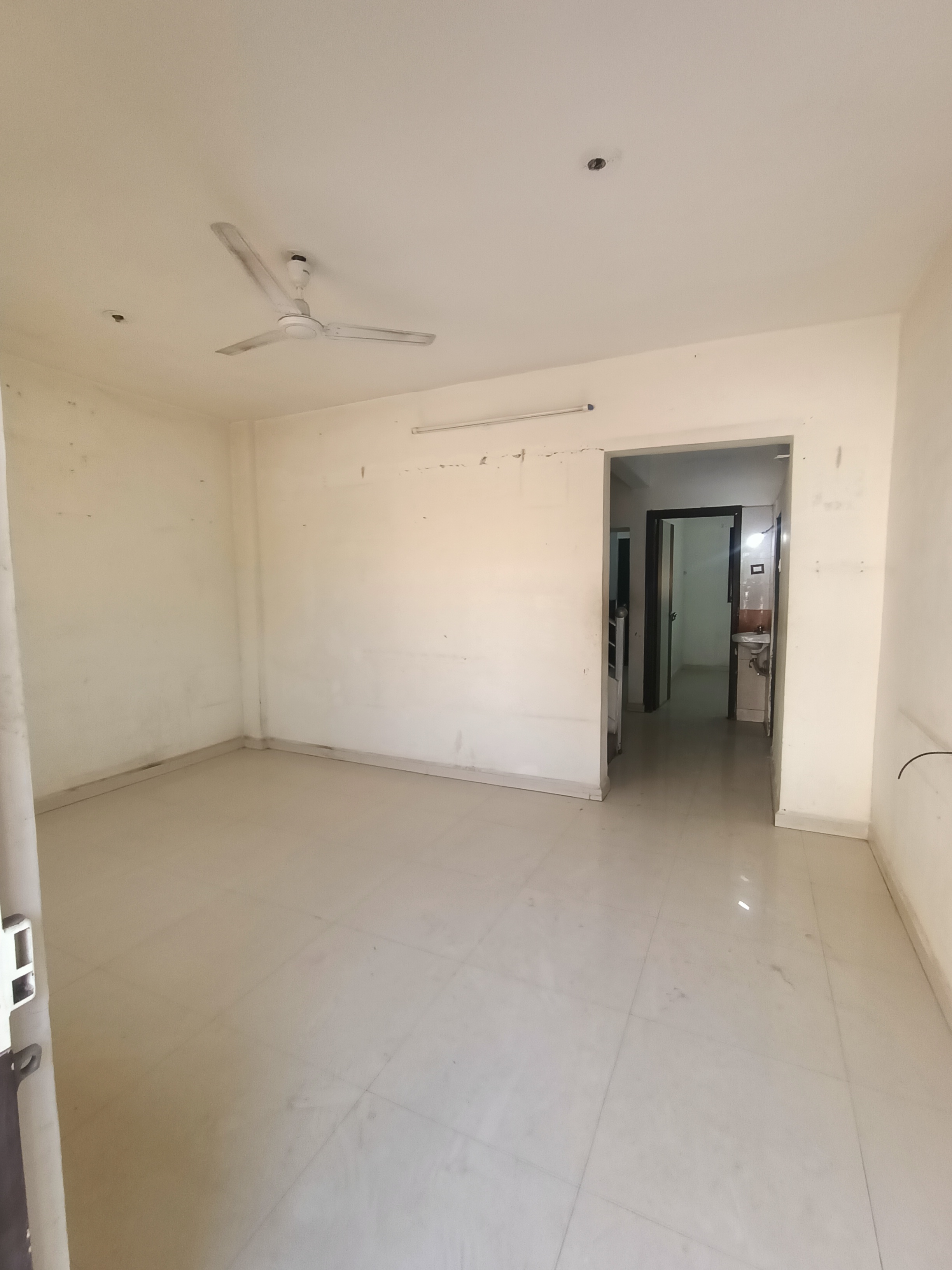 Resale 3 Bedroom 1500 Sq.Ft. Villa in Shree Krishna Amber Heights ...