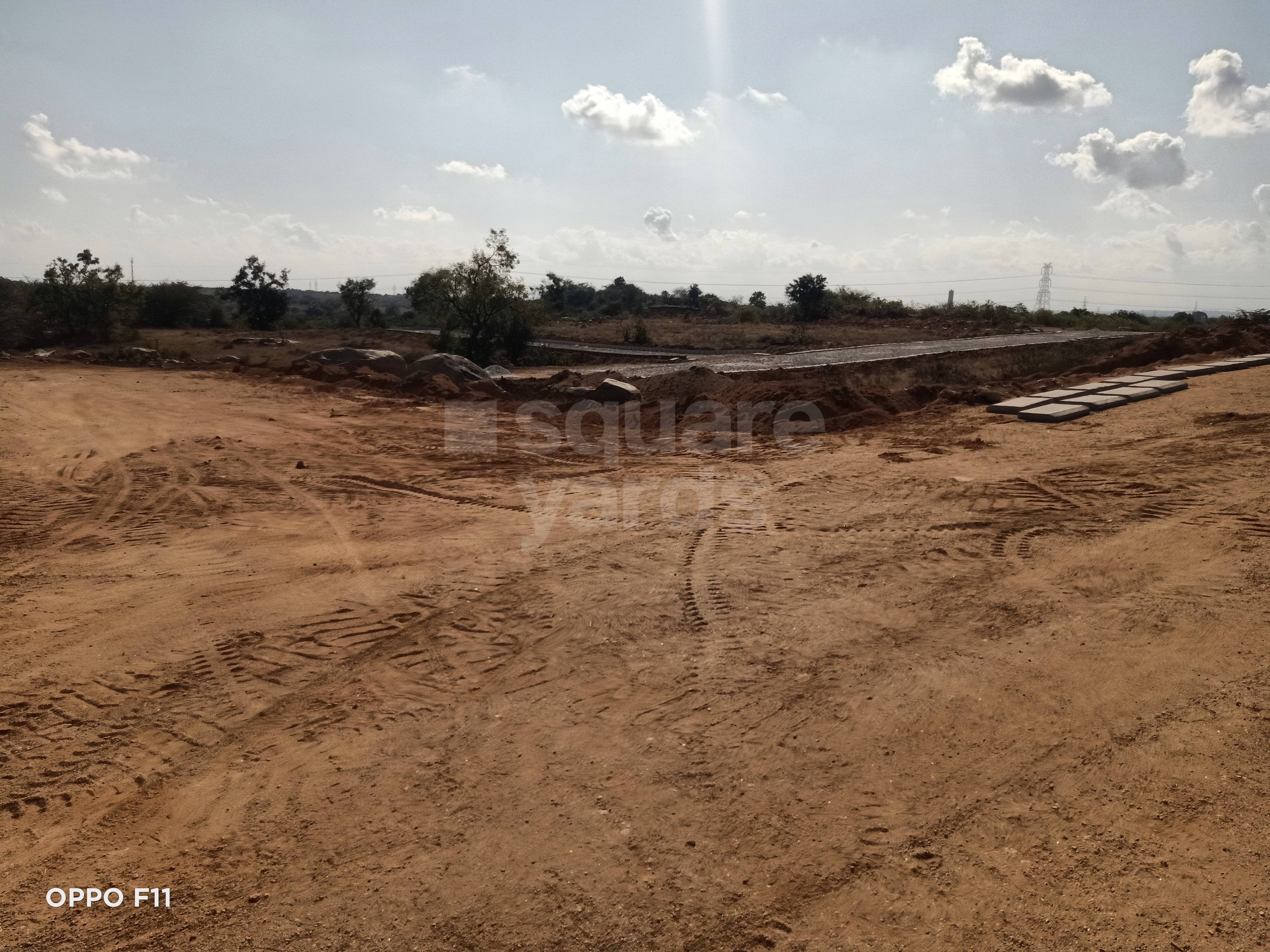 Resale 150 Sq.Yd. Plot in Aghapura Hyderabad 4835785