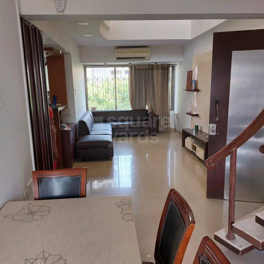 Rental 3 Bedroom 900 Sq.Ft. Apartment in Gurukul CHS Matunga, Matunga