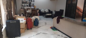  5 BHK Villa at Andheri West – for Rent
