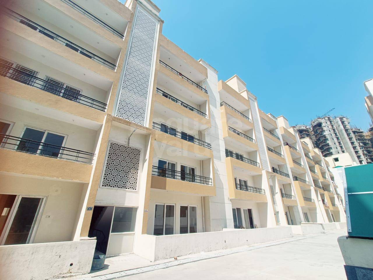 Amrapali Centurian Park in Noida Ext Tech Zone 4, Greater Noida 40.09 Lac Price List