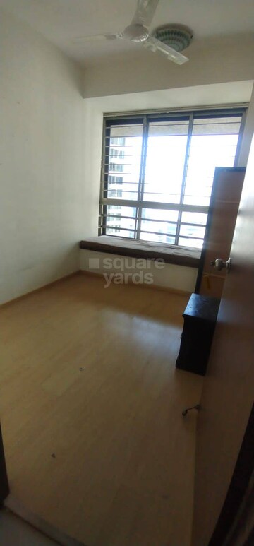 Bedroom in 2.5 BHK Apartment at Oberoi Springs, Andheri West – for Sale