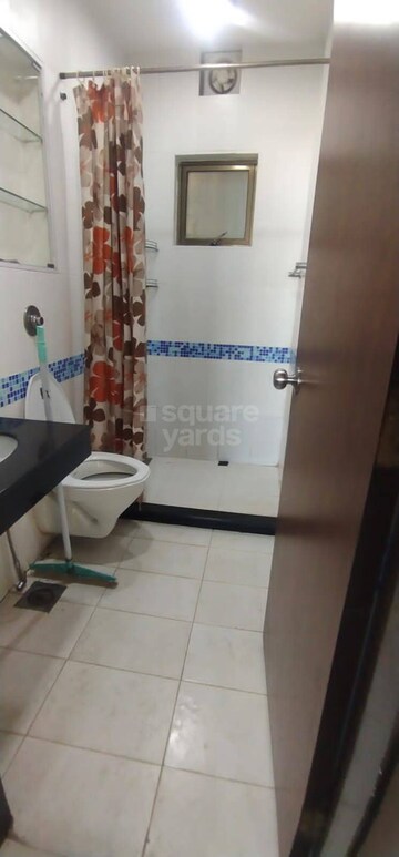 Bathroom in 2.5 BHK Apartment at Oberoi Springs, Andheri West – for Sale