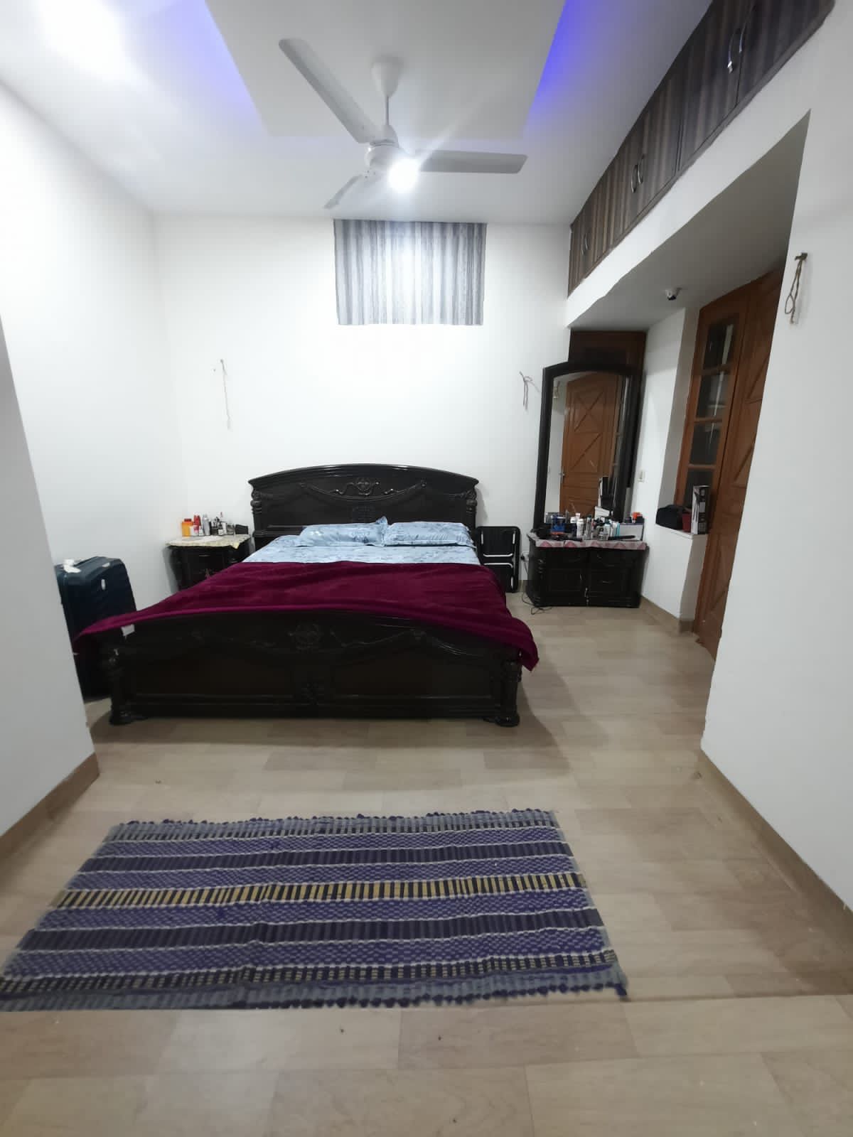 Rental 2 Bedroom 950 Sq.Ft. Independent House in RWA Saket Block J