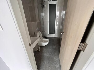 Bathroom in 1 BHK Apartment at Ashar Edge, Vasant Vihar – for Rent
