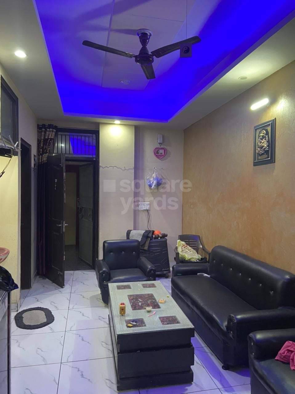 Rental 2.5 Bedroom 920 Sq.Ft. Independent House in Sector 55 Noida