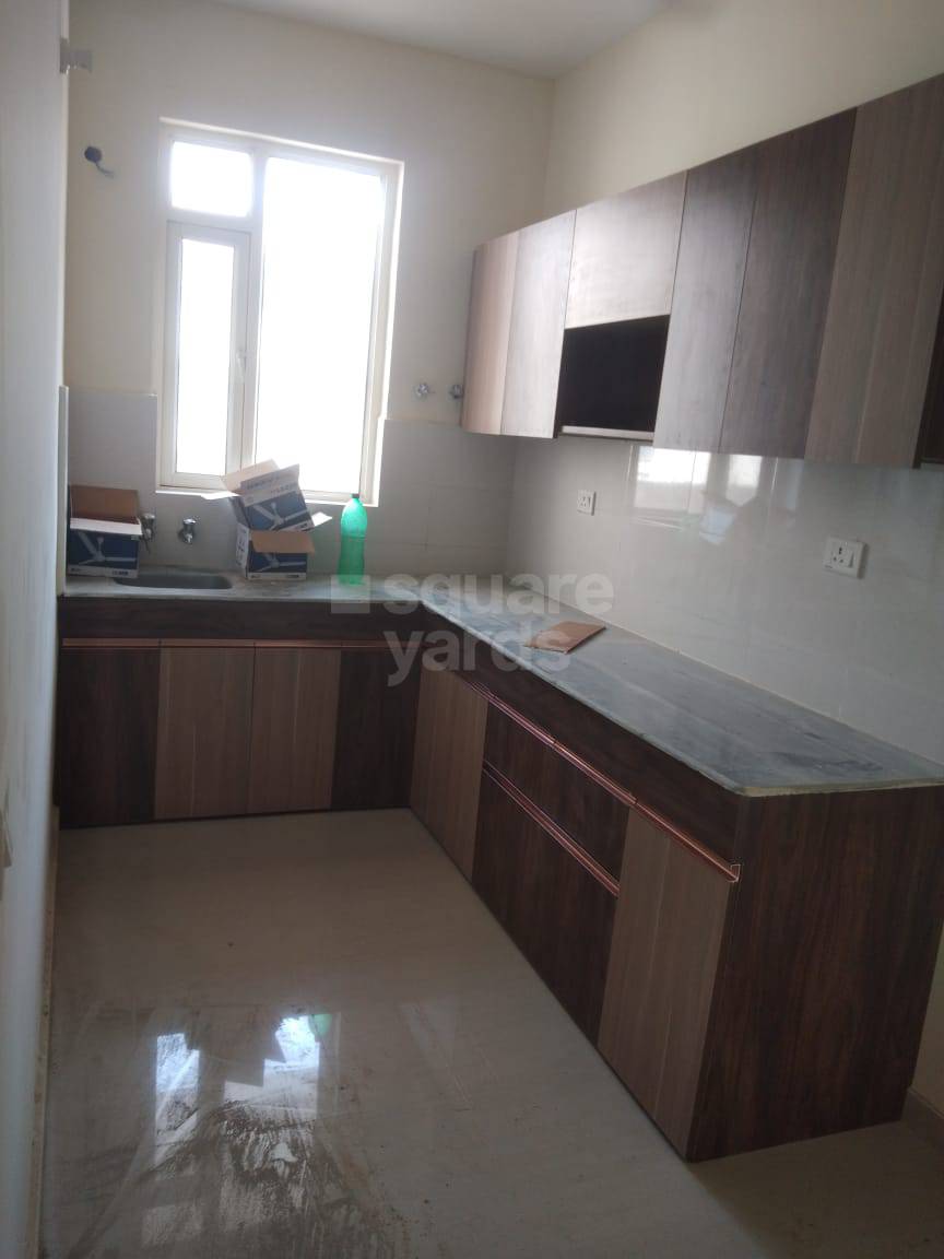 Rental 2 Bedroom 515 Sq.Ft. Apartment in Pyramid Urban Homes 2, Sector