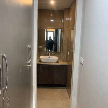 Bathroom in 4 BHK Builder Floor at Suncity Township Gurgaon, Sector 54 – for Sale