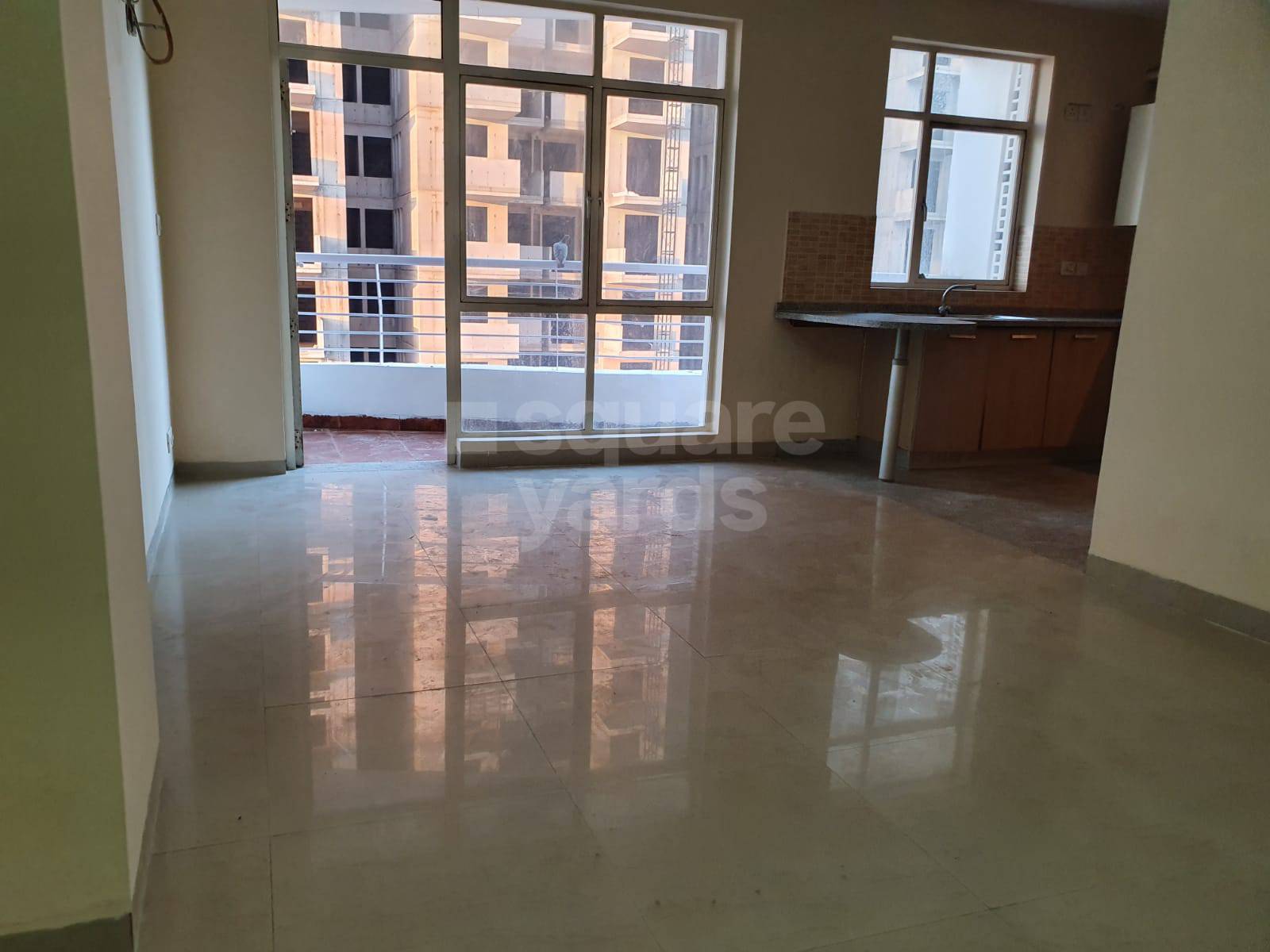 Rental 3 Bedroom 1833 Sq.Ft. Apartment in Raheja Vedaanta, Sector 108 Gurgaon 5277631