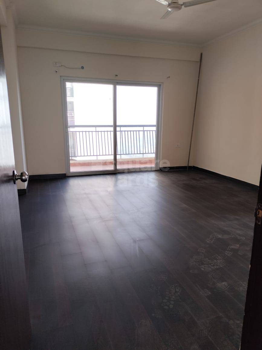 Rental 3 Bedroom 1440 Sq.Ft. Apartment in Ajnara Grand Heritage, Sector