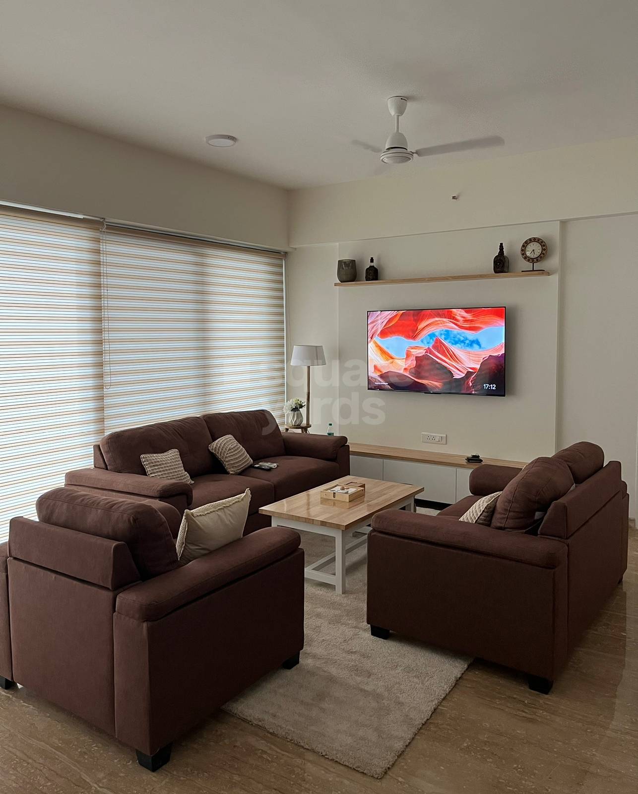 Rental 4 Bedroom 1700 Sq.Ft. Apartment in Imperial Heights Phase 2