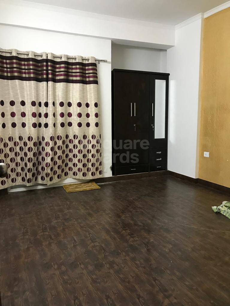 Rental 3 Bedroom 1440 Sq.Ft. Apartment in Ajnara Grand Heritage, Sector