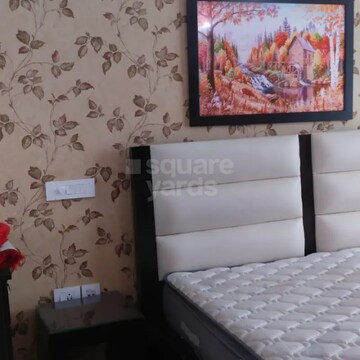 Bedroom in 3 BHK Apartment at BPTP Astaire Gardens, Sector 70a – for Rent