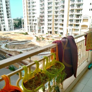3 BHK Apartment – Exterior View View at Emaar Palm Select, Sector 77 - for Rent