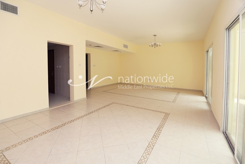 4 BR  Villa For Sale in Abu Dhabi Gate City (Officers City)